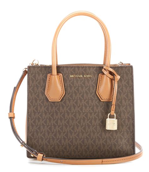 michael kors bag signature